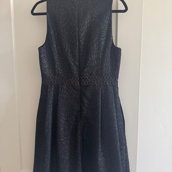 Lilly Pulitzer Black Midi Dress - Picture 2 of 2